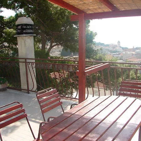 Guest house And Roza - 200 M From Sea